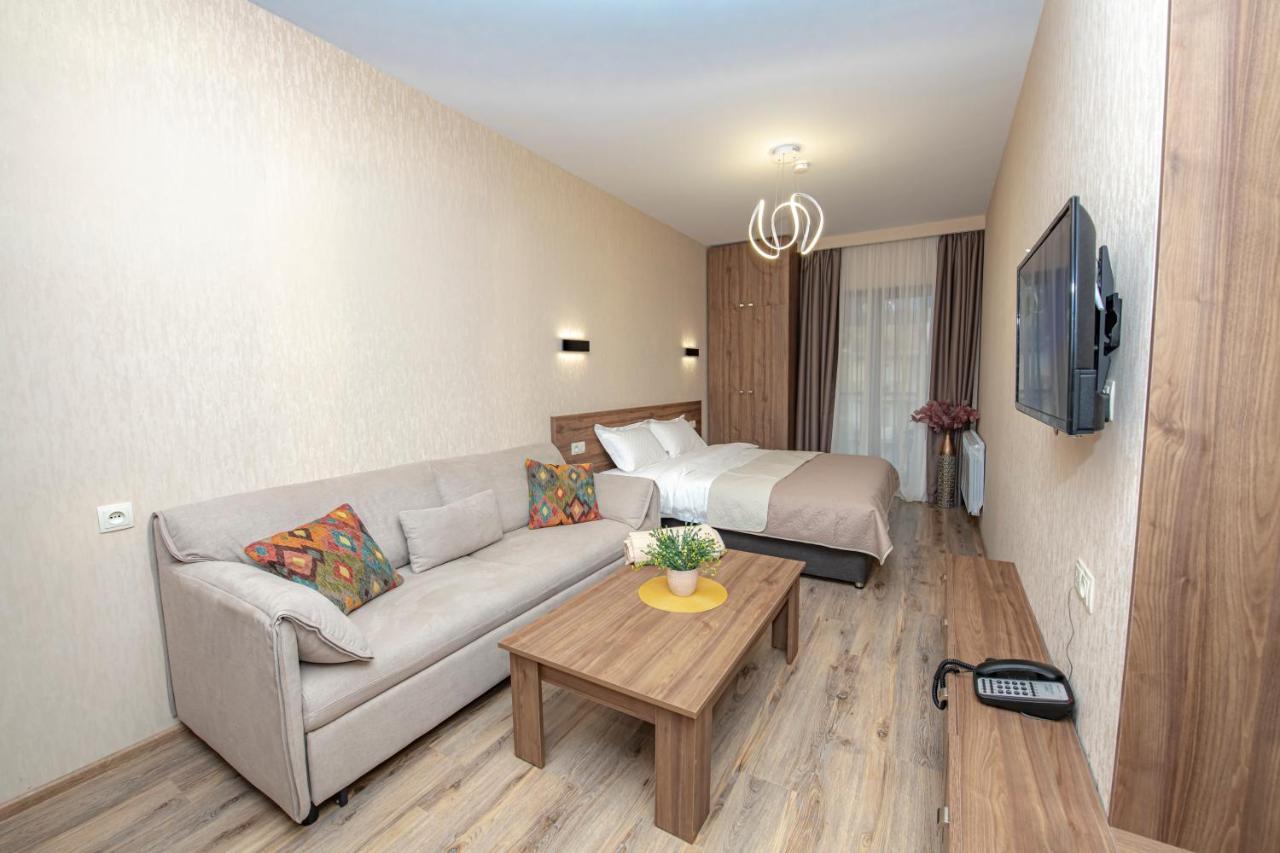 באקוריאני Crystal Resort מראה חיצוני תמונה