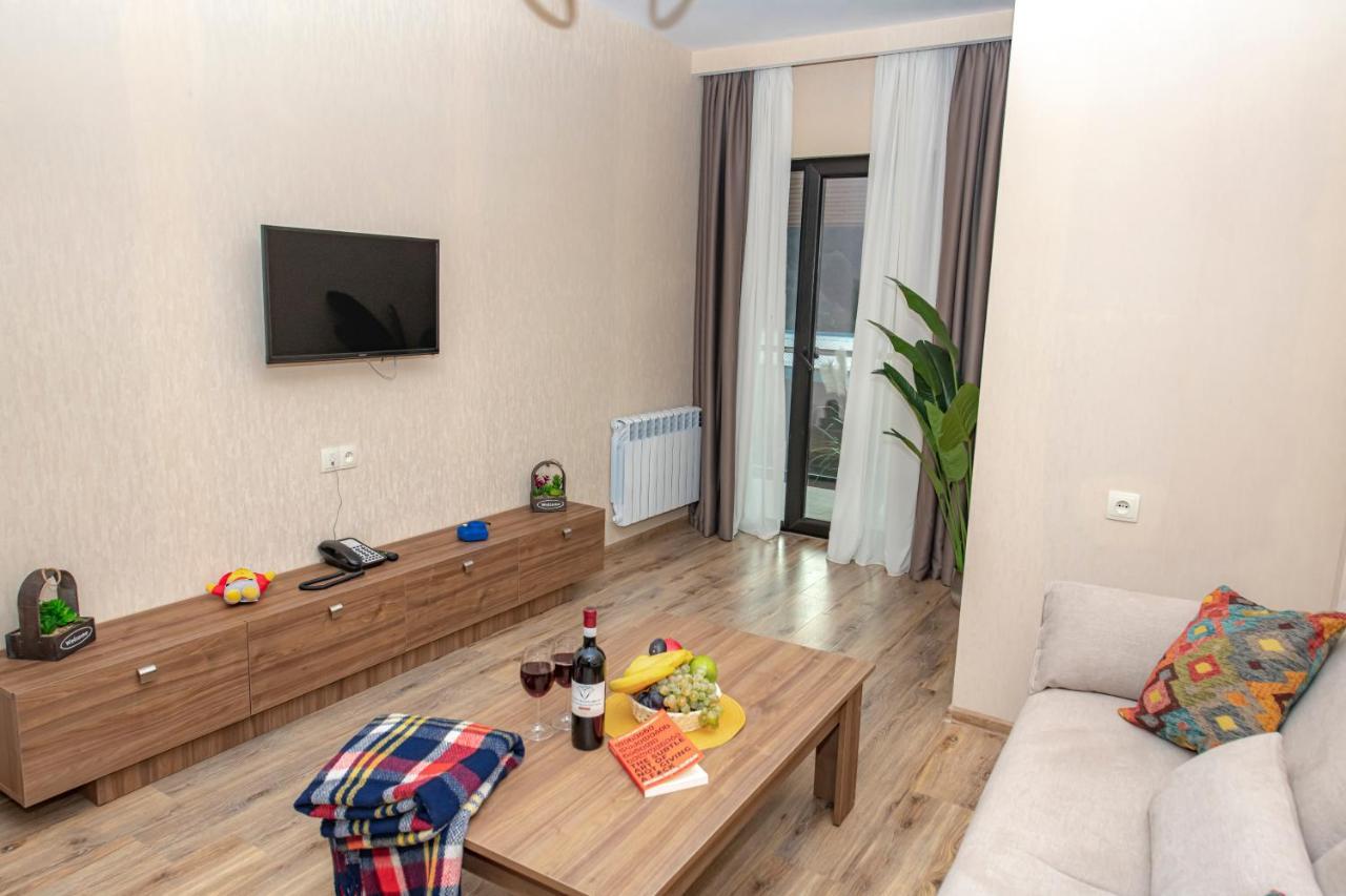 באקוריאני Crystal Resort מראה חיצוני תמונה
