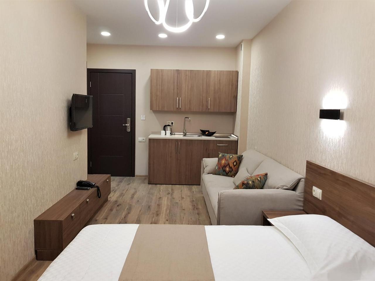 באקוריאני Crystal Resort מראה חיצוני תמונה